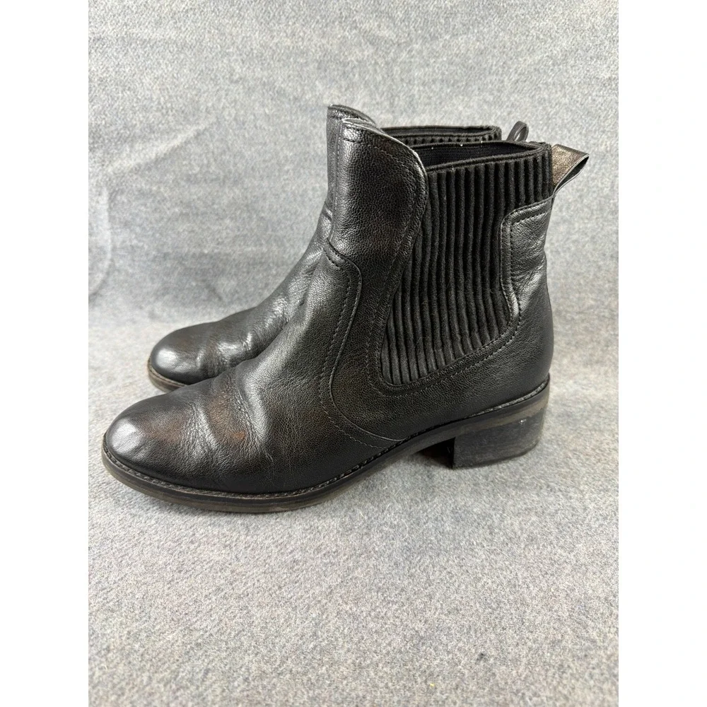 Cole Haan Chelsea Boots Mens 10B Black Leather‎ Ribbed Elastic Ankle Boot Round